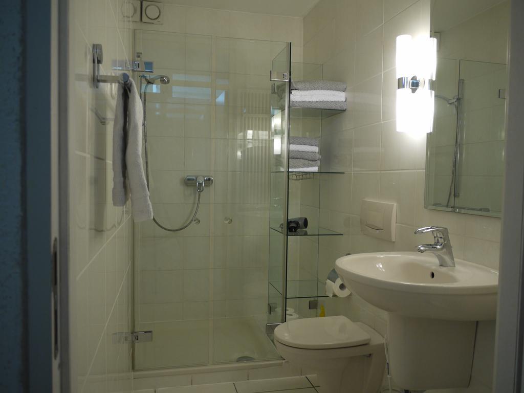 Ferienwohnung Rosemarie Erasme Kordel エクステリア 写真